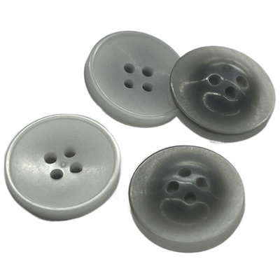 ODM Warna Perak Resin Fancy Plastic Buttons 4-Lubang Dalam Penggunaan 26L Untuk Kemeja Mantel